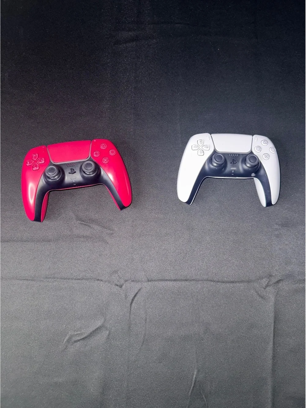 Sony DualSense wireless controller.(Minor Sticker drift)